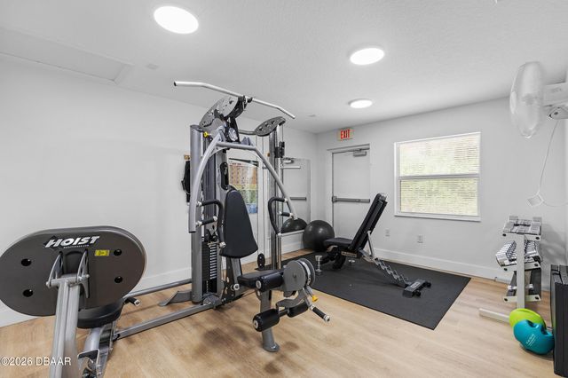 426 Bouchelle Dr Apt 301, New Smyrna Beach, FL 32169