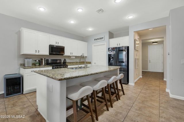 14430 S Camino El Galan, Sahuarita, AZ 85629