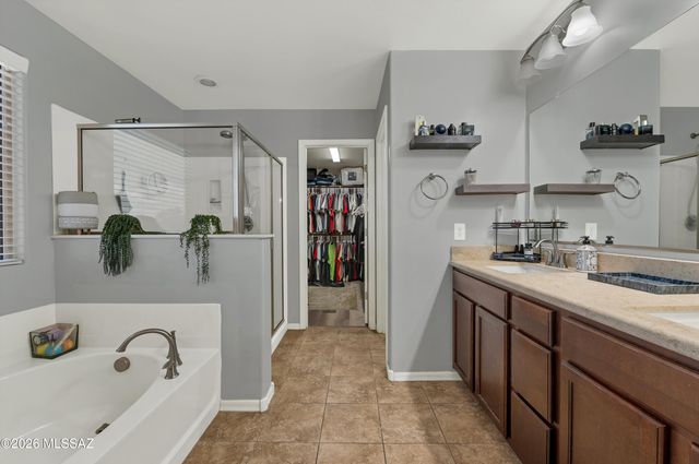 14430 S Camino El Galan, Sahuarita, AZ 85629