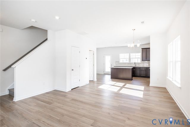 255 Whiteside Rd, Sandston, VA 23150