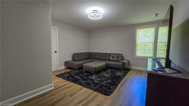 4530 Woodsman Way, Winston-salem, NC 27103