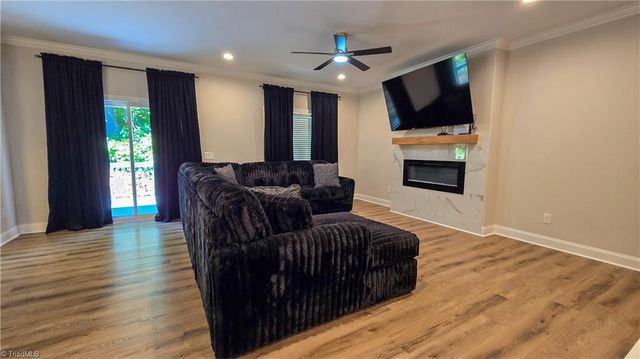 4530 Woodsman Way, Winston-salem, NC 27103