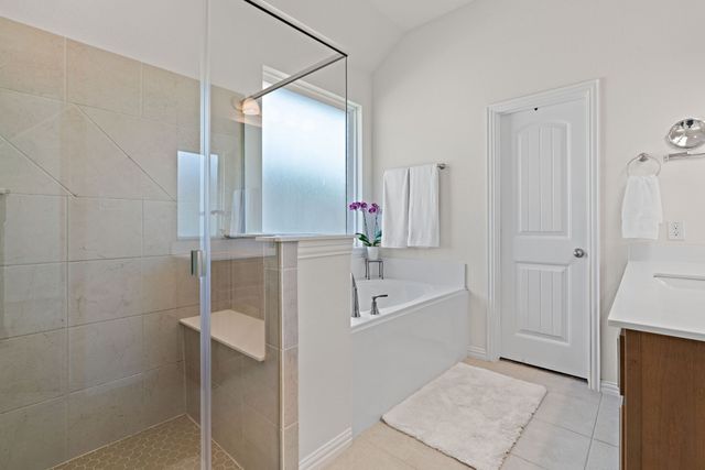 1052 Winecup Lane, Weatherford, TX 76085