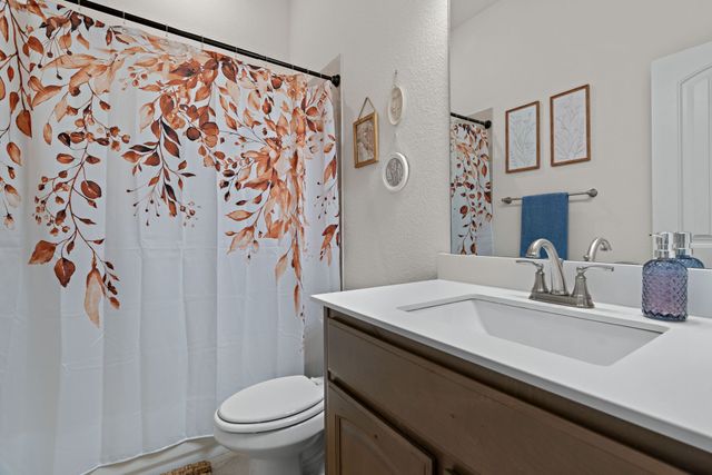 1052 Winecup Lane, Weatherford, TX 76085