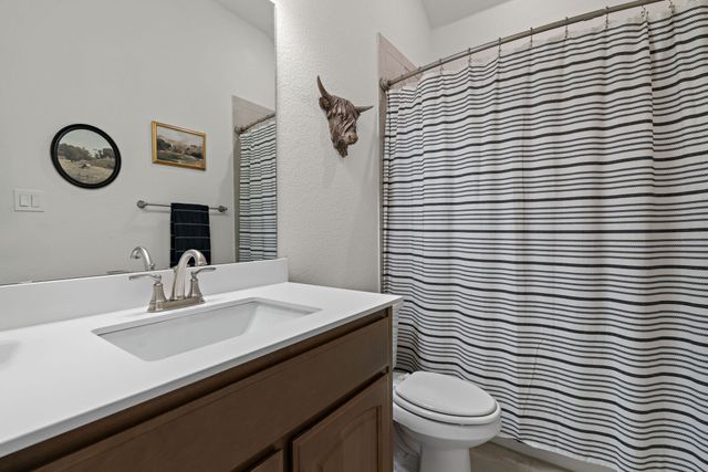 1052 Winecup Lane, Weatherford, TX 76085