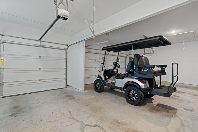 1052 Winecup Lane, Weatherford, TX 76085