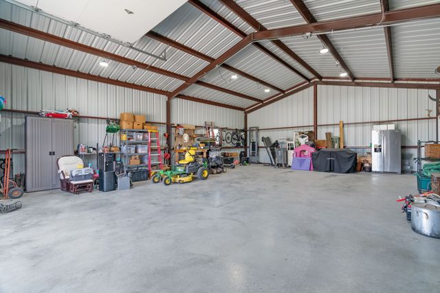 1052 Winecup Lane, Weatherford, TX 76085