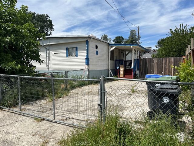 14300 Robinson Avenue, Clearlake, CA 95422