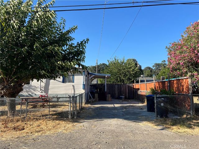 14300 Robinson Avenue, Clearlake, CA 95422