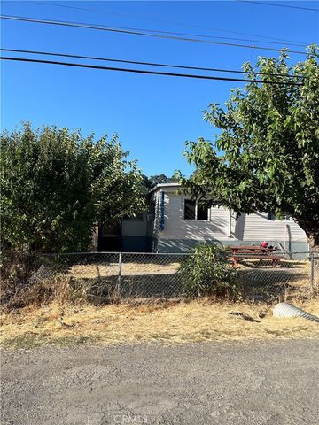14300 Robinson Avenue, Clearlake, CA 95422