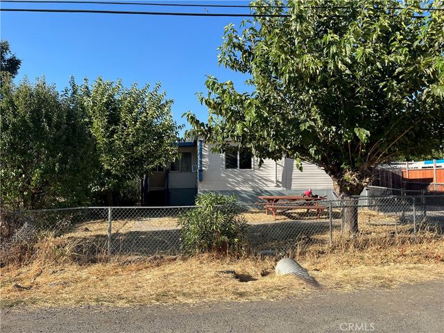 14300 Robinson Avenue, Clearlake, CA 95422