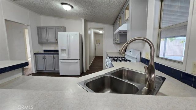 1512 E 5tH ST Spc 117, Ontario, CA 91764