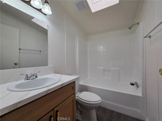 1512 E 5tH ST Spc 117, Ontario, CA 91764