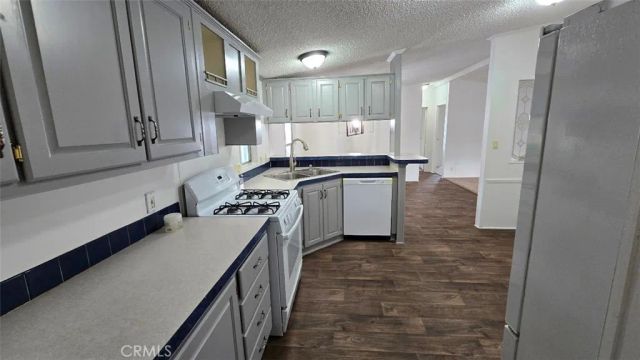 1512 E 5tH ST Spc 117, Ontario, CA 91764