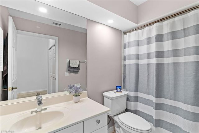 6808 Satinleaf RD S 204, Naples, FL 34109