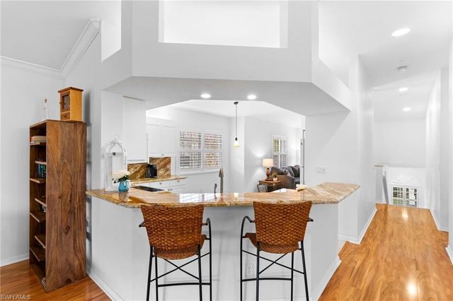 6808 Satinleaf RD S 204, Naples, FL 34109