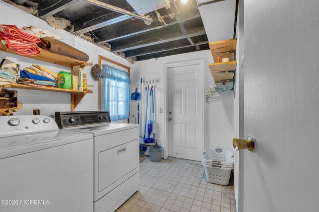 55 Dogwood Drive, Jackson, NJ 08527