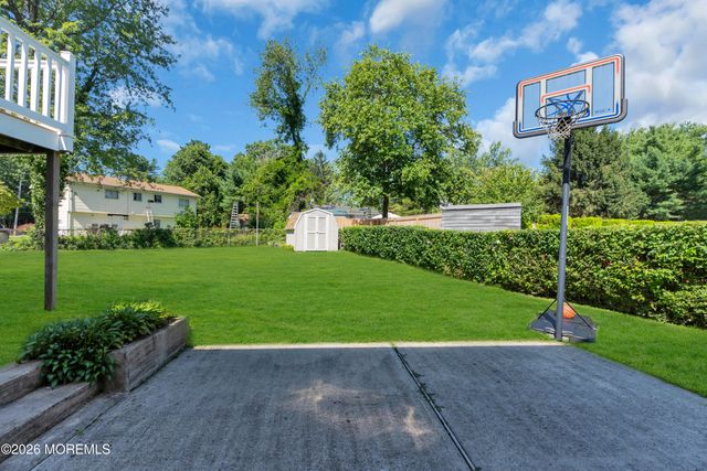 55 Dogwood Drive, Jackson, NJ 08527