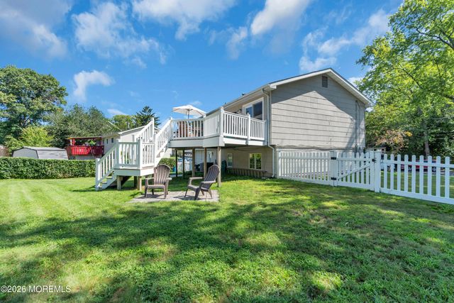 55 Dogwood Drive, Jackson, NJ 08527