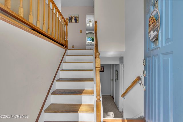 55 Dogwood Drive, Jackson, NJ 08527