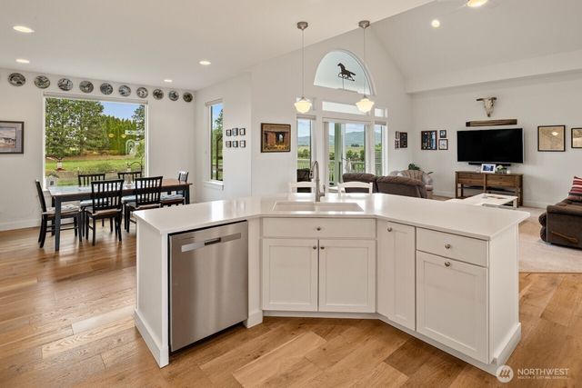 670 Berry, Ellensburg, WA 98926