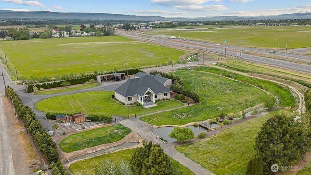 670 Berry, Ellensburg, WA 98926