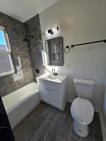 5740 S Elizabeth Street, Chicago, IL 60636