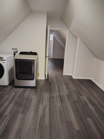 5740 S Elizabeth Street, Chicago, IL 60636