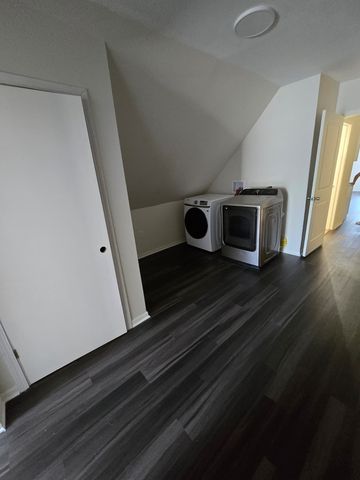 5740 S Elizabeth Street, Chicago, IL 60636