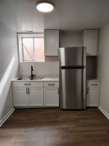 5740 S Elizabeth Street, Chicago, IL 60636