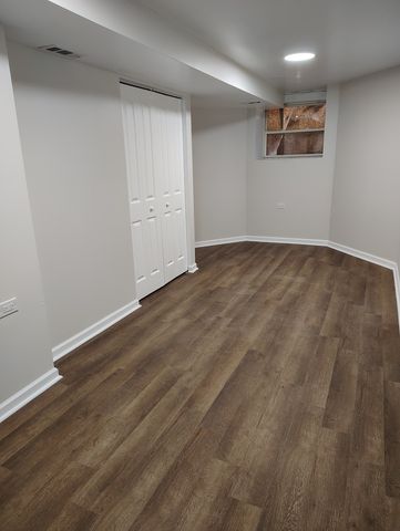 5740 S Elizabeth Street, Chicago, IL 60636