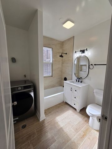 5740 S Elizabeth Street, Chicago, IL 60636