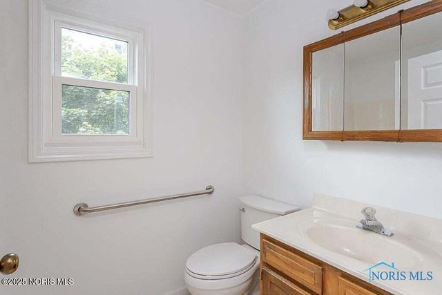 4237 Brogan Drive, Toledo, OH 43614