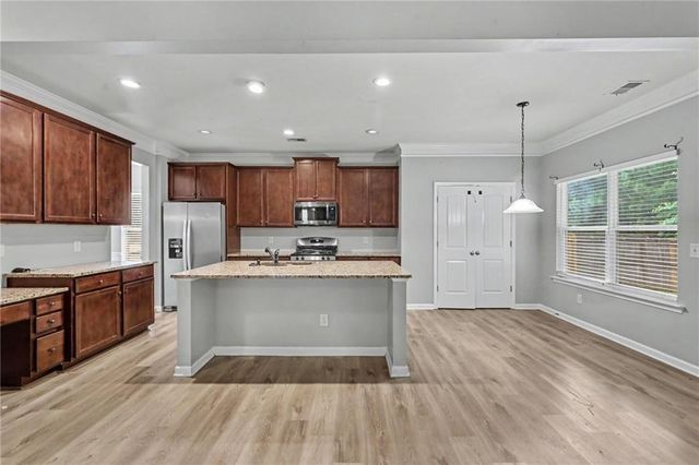 150 Berkleigh Trails Drive, Hiram, GA 30141