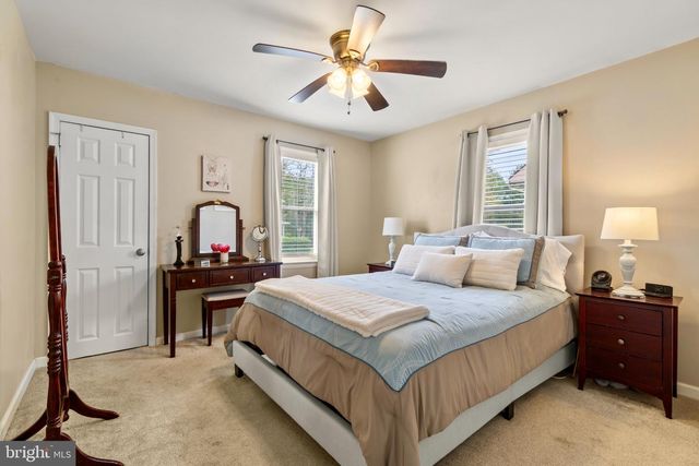 39 WORTHINGTON AVE, Bellmawr, NJ 08031