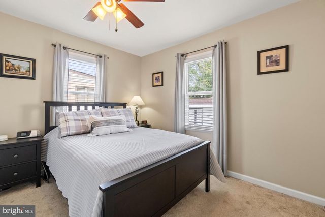 39 WORTHINGTON AVE, Bellmawr, NJ 08031