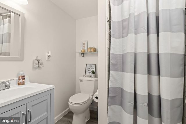39 WORTHINGTON AVE, Bellmawr, NJ 08031