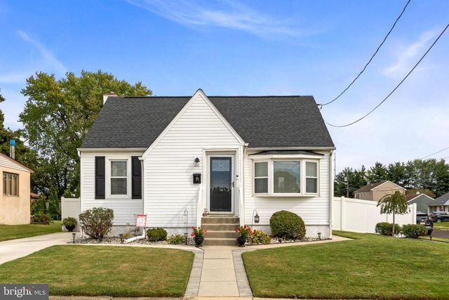 39 WORTHINGTON AVE, Bellmawr, NJ 08031