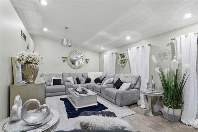 4077 Bramble Court, Fairfield Twp, OH 45011