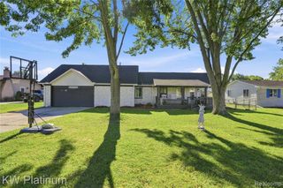 48008 Forbes Drive, Chesterfield, MI 48047
