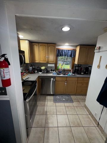 20 South Shore Rd, Westminster, MA 01473