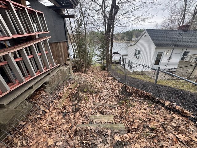 20 South Shore Rd, Westminster, MA 01473