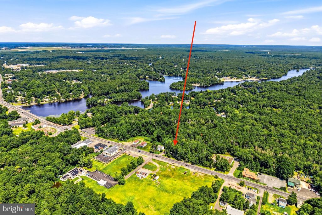 LAKEHURST RD, BROWNS MILLS, NJ 08015 — exterior