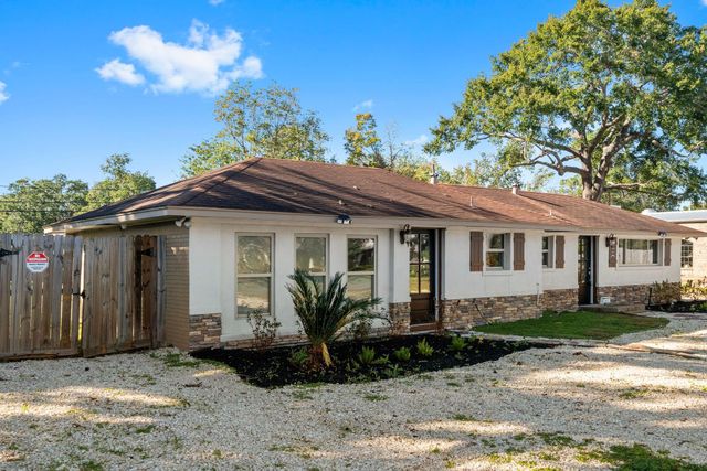 1723 Campbell Road, Houston, TX 77080