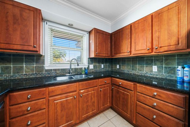 1723 Campbell Road, Houston, TX 77080