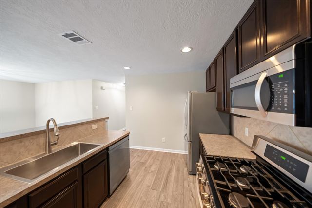 16110 Heights Harvest Lane, Cypress, TX 77429