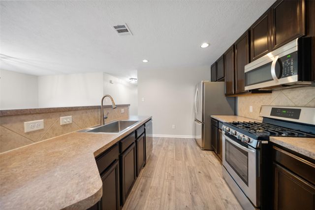 16110 Heights Harvest Lane, Cypress, TX 77429