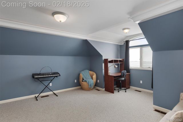 34330 Jefferson Avenue, Harrison Charter Township, MI 48045