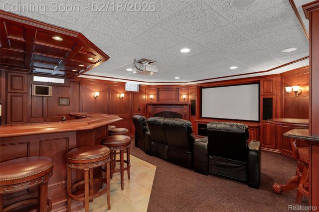 34330 Jefferson Avenue, Harrison Charter Township, MI 48045