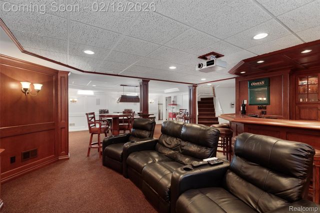 34330 Jefferson Avenue, Harrison Charter Township, MI 48045